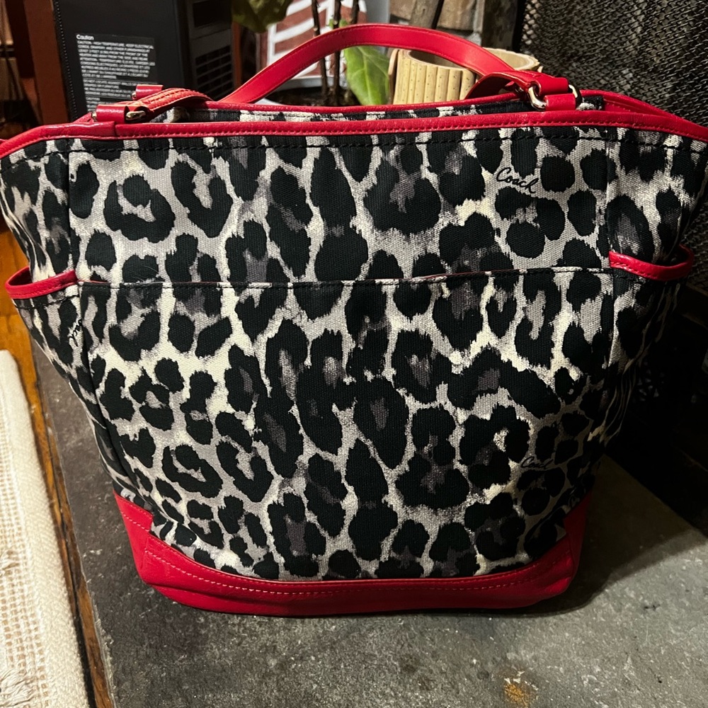 Coach, leopard print tote